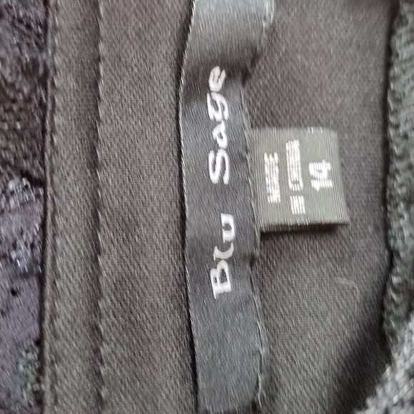 For Kitty Rescue! Blu Sage Tiered Lace Beaded Dress - Picture 13 of 13